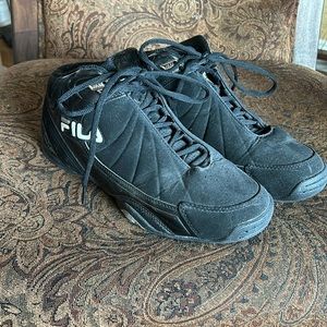 Men’s FILA sneakers